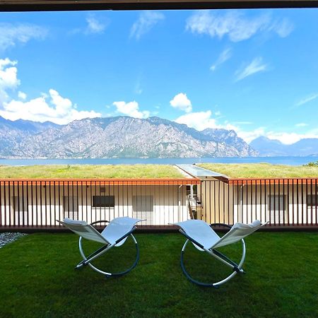 Seeblick Le Dimore Malcesine Bagian luar foto